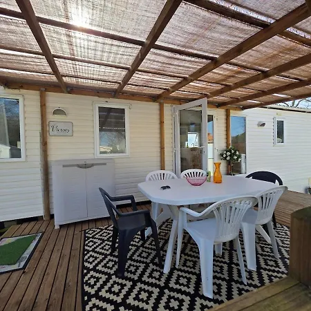 Oleron Mobile For 6 People Air Conditioning 4 Bikes Dom wakacyjny *